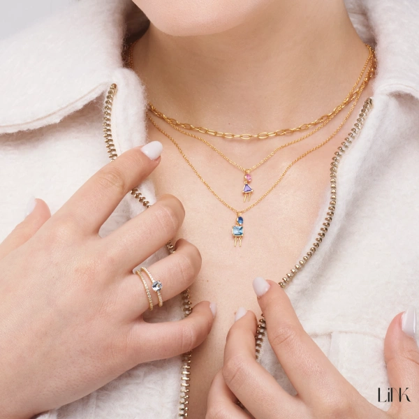 Ring Link Golden with Zirconias 3