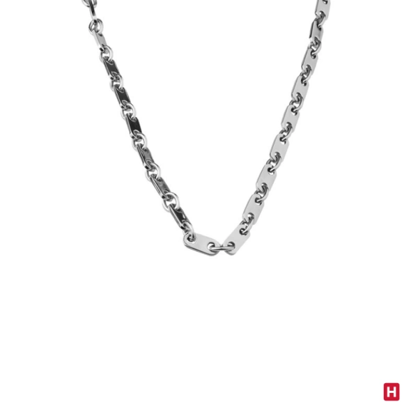 Fio Hassu Chain 1