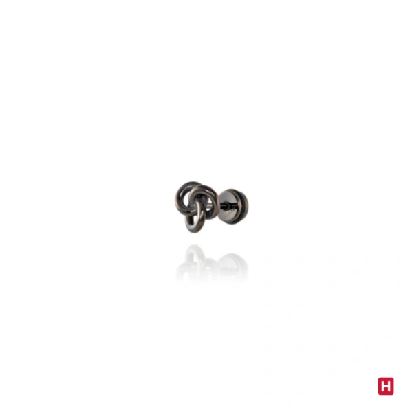 Piercing Hassu Dark 1