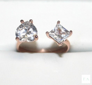 ANILLO EN PLATA C/ 2 CIRCONITAS 1