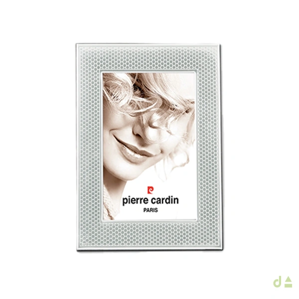 Moldura Pierre Cardin 2