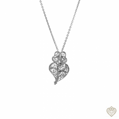 COLLAR EN PLATA CON CORAZON VIANA 2.2CM 1