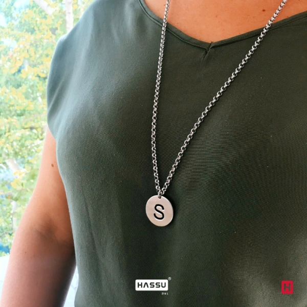 Necklace Hassu - Letter S 3